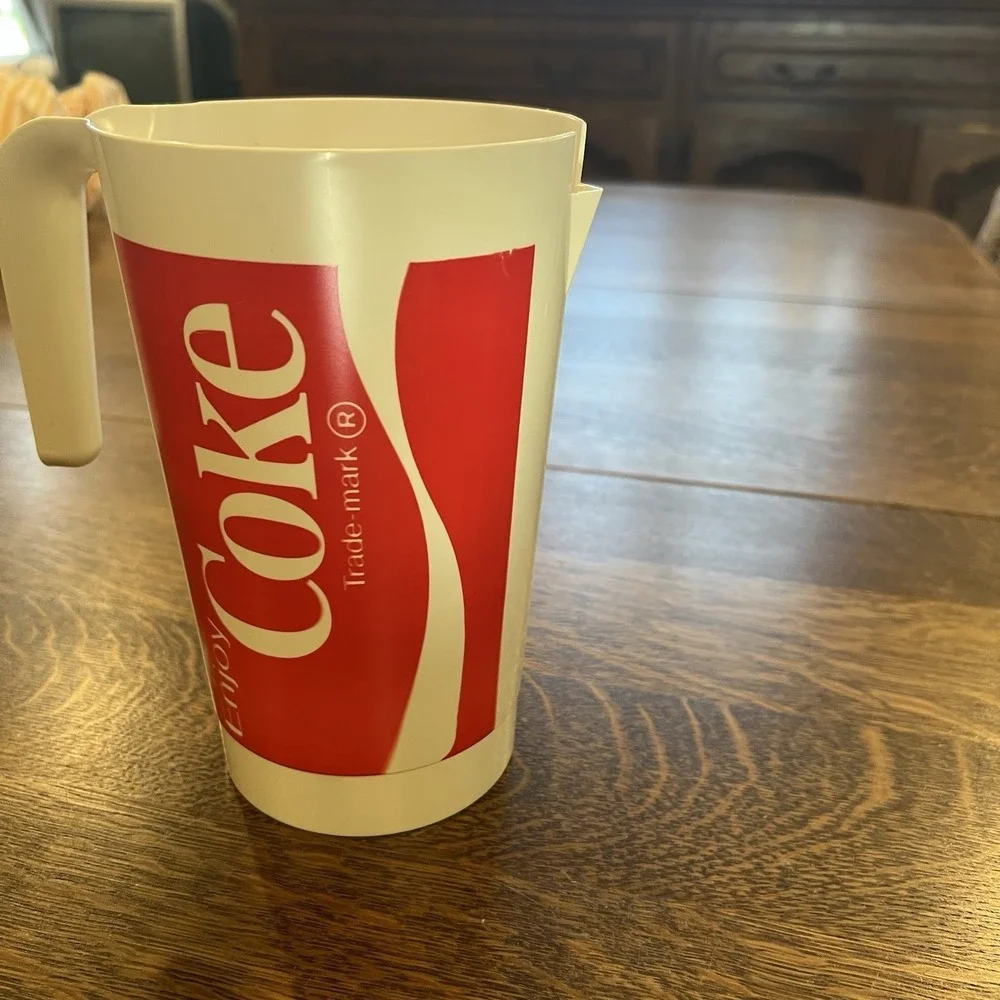 Coca Cola Plastic Pitcher 5.5 Cups faded on one‎ side